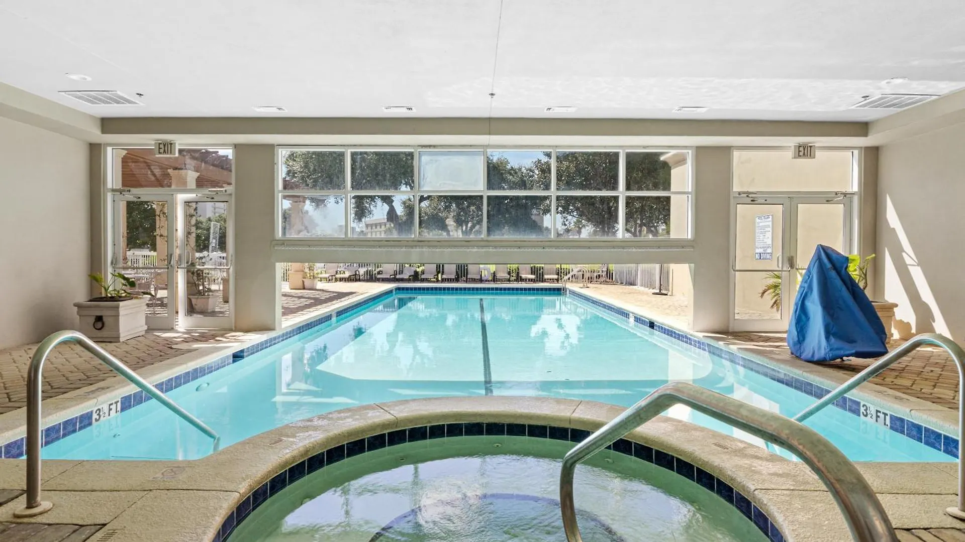 St Maarten 508 A Beautiful Luxury Beach Front 3 Bedroom 5Th Floor Condo With Resort Amenities Destin